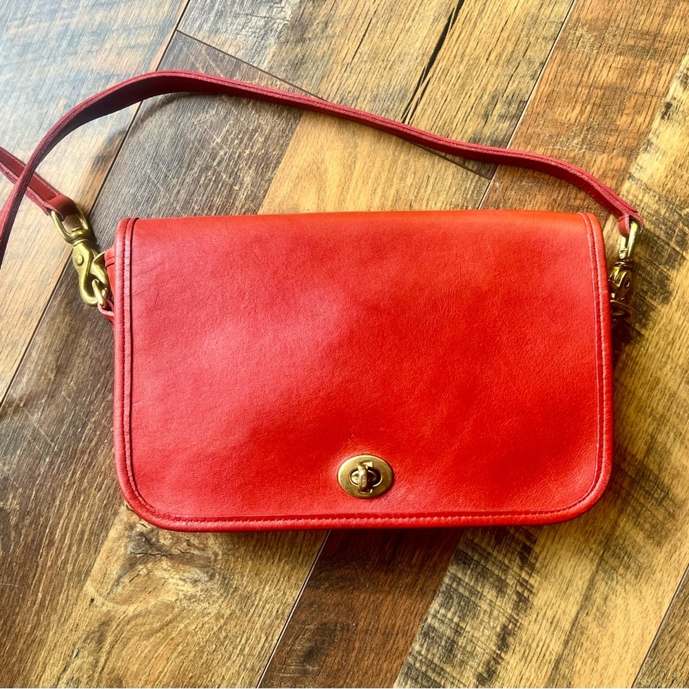 Vintage Coach Red Pocket Purse